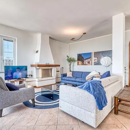 Luce Del Sol Lux With Pool - L - Happy *