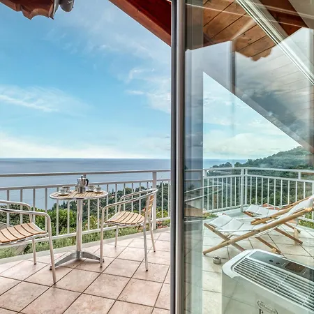 Luce Del Sol With Pool - L - Happy Alassio