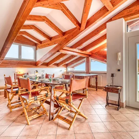 Luce Del Sol Lux With Pool - L - Happy * Alassio