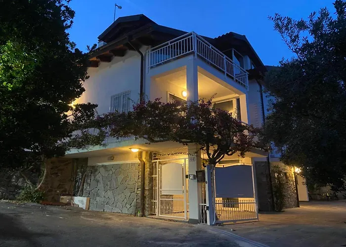 Ala - Luce Del Sol With Pool - L - Happy